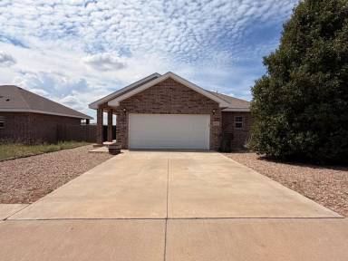 Main picture of 3825 Madison Rd