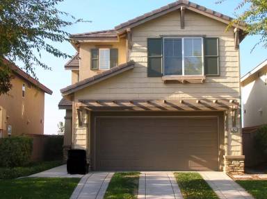 Main picture of 1621 Magnolia Cir