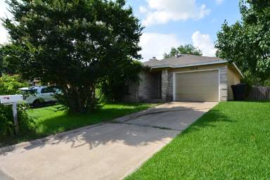 Main picture of 2616 Skyline Dr