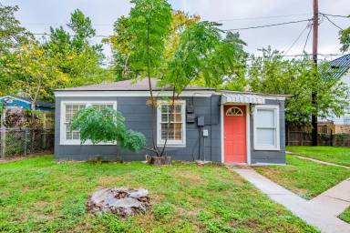 Main picture of 1024 Ellingson Ln