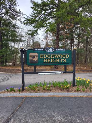 Main picture of Edgewood Heights