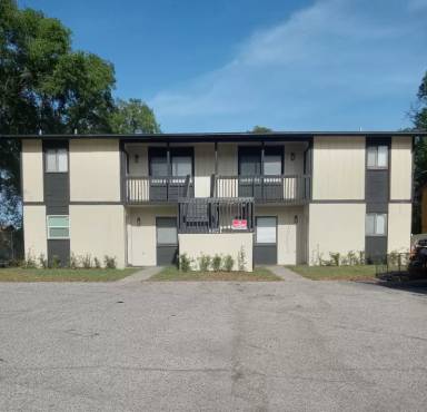 Main picture of 2541 S Myrtle Ave
