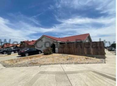 Main picture of 3491 Sydney St