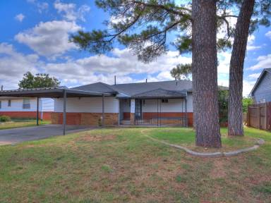 Main picture of 4608 N Libby Ave