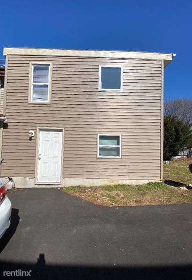 Main picture of 5 Cherry St