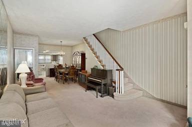 Main picture of 2143 S Hicks St