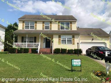 Main picture of 110 Laurens Ln