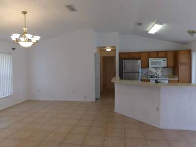 Main picture of 1491 Randolph St