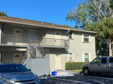 Main picture of 983 NW Spruce Ridge Dr