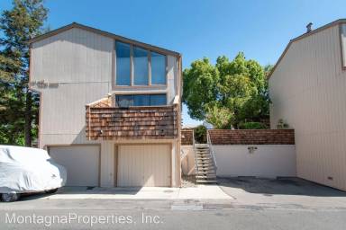 Main picture of 1122 Capri Dr
