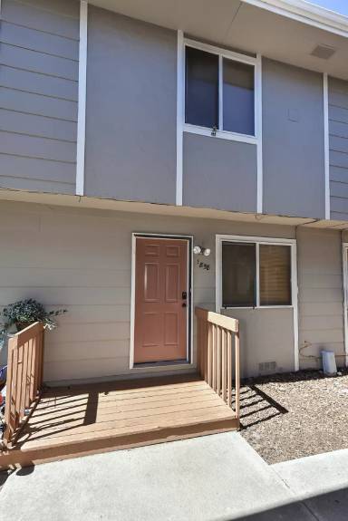 Main picture of 1860 Zebulon Dr