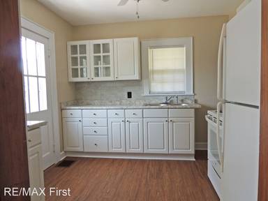 Main picture of 2501 Blount Ave