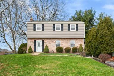 Main picture of 108 Kings Point Rd