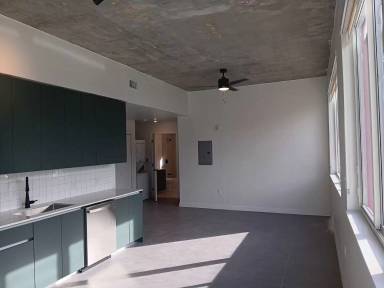 Main picture of 315 NW 32nd St