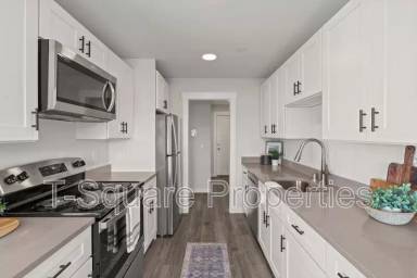 Main picture of 2918 Nassau St