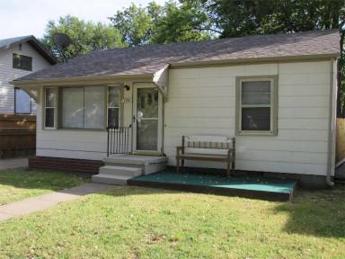 Main picture of 124 E Minneapolis Ave