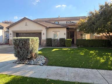Main picture of 143 W Reese Ave