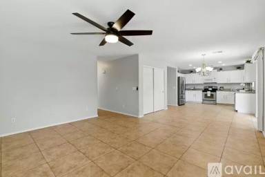 Main picture of 11546 W Schleifer Dr