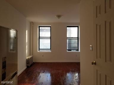 Main picture of 85 Ludlow St