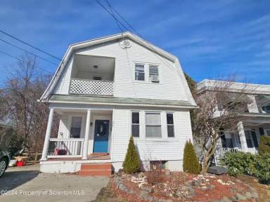 Main picture of 510 Moltke Ave
