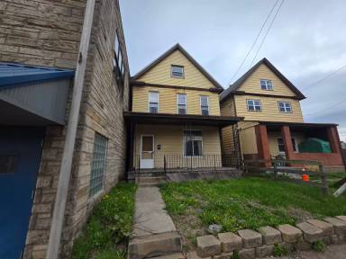Main picture of 521 Bessemer Ave