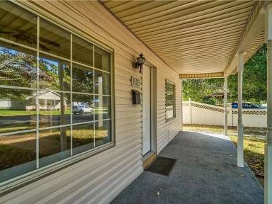 Main picture of 903 N McKinley Ave