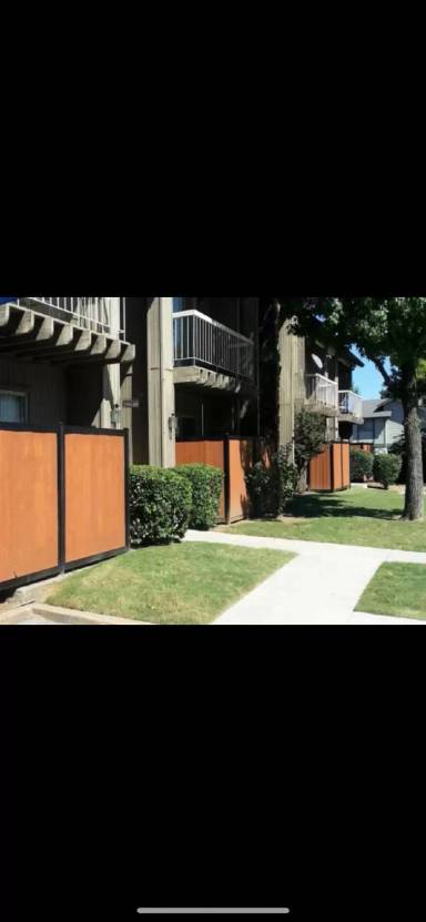 Main picture of Lakewood Gardens