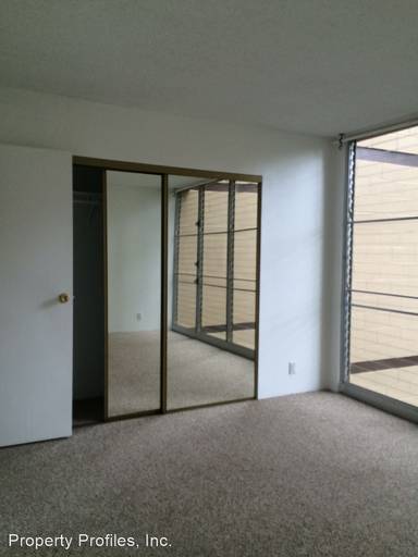 Main picture of 95-257 Waikalani Dr