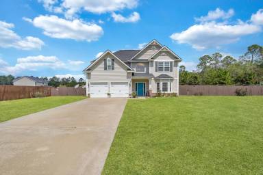 Main picture of 53 Bridle Way NE