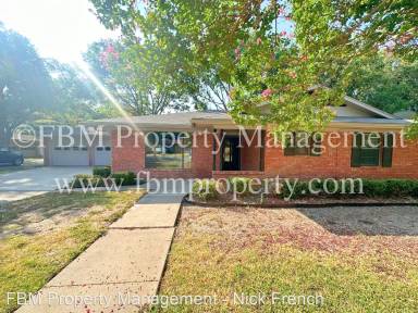 Main picture of 1504 Larue Cir