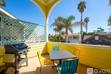 Main picture of 121 Los Angeles Ave