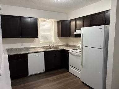 Main picture of 707 E Watrous Ave