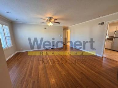 Main picture of 1932 Hillcrest Dr