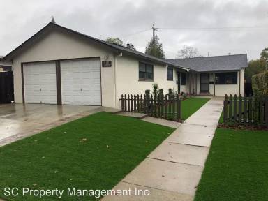 Main picture of 1920 Woodside Rd