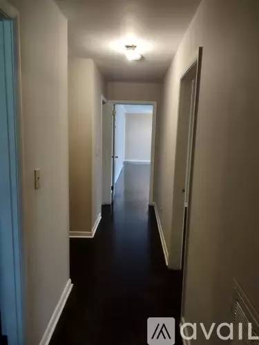 Main picture of 1006 Massman Dr