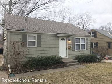 Main picture of 8142 Belleview Ave