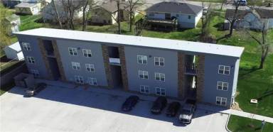 Main picture of 404 Jefferson St