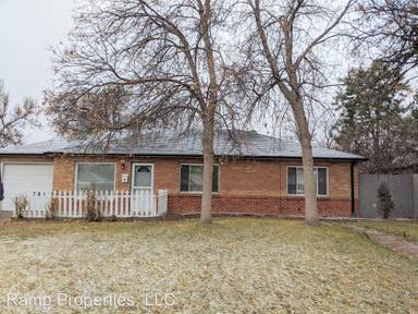 Main picture of 781 Troy St