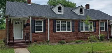 Main picture of 16 Branch Ct