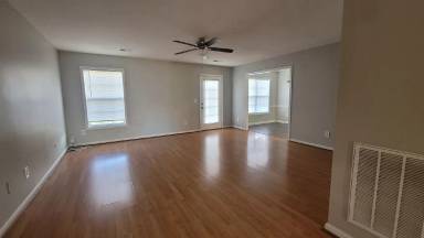 Main picture of 1802 Saint Charles Ln