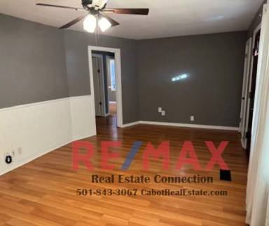 Main picture of 310 Brewer St