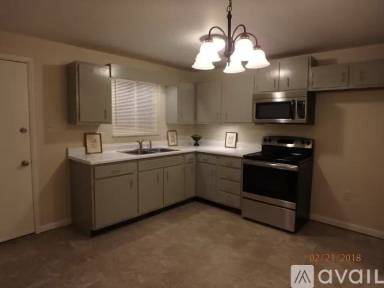 Main picture of 51 Gloria Ave
