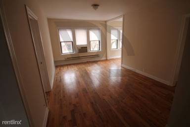 Main picture of 3726 N Pine Grove Ave