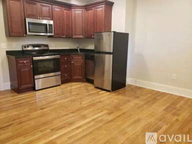 Main picture of 131 Orchard St
