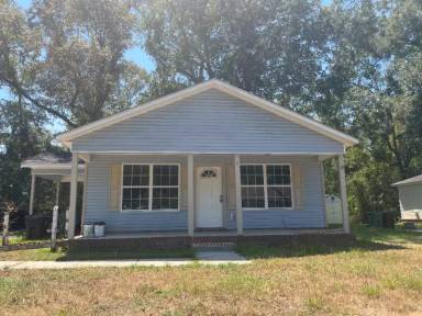 Main picture of 7 Grace Ct