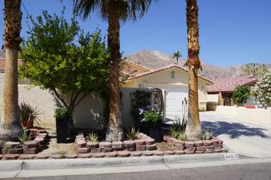 Main picture of 54035 Avenida Diaz
