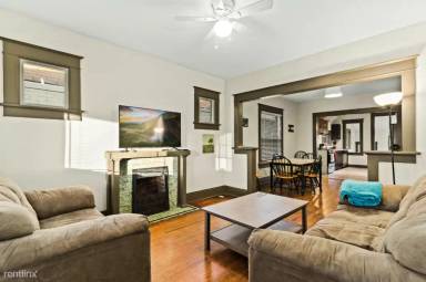 Main picture of 3534 N Humboldt St