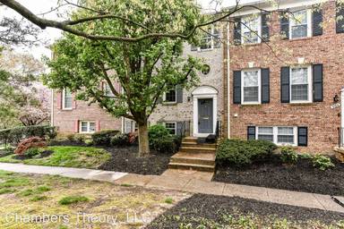 Main picture of 9302 Silver Mill Pl