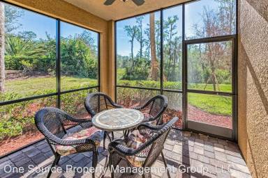 Main picture of 9715 Acqua Ct