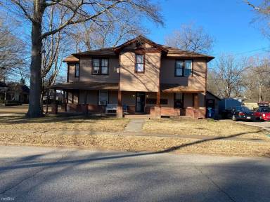 Main picture of 126 W North St